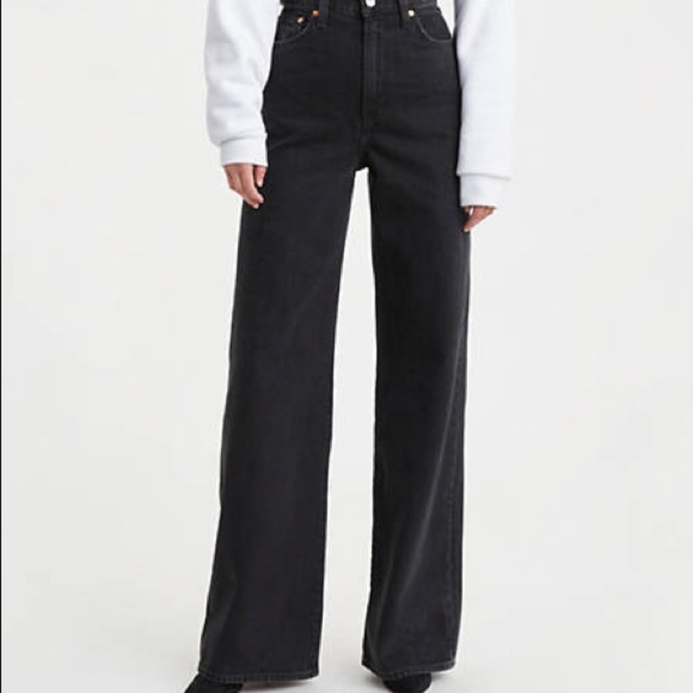 Levi’s rib cage wide black size 30